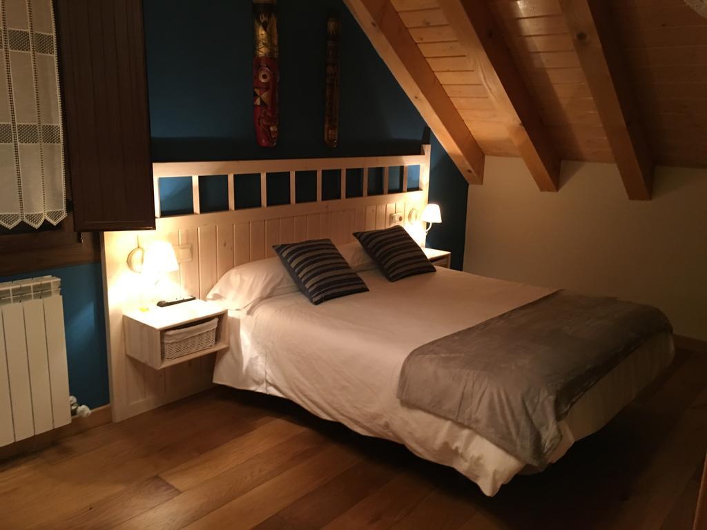 Hostal Otsoa Escároz Extérieur photo